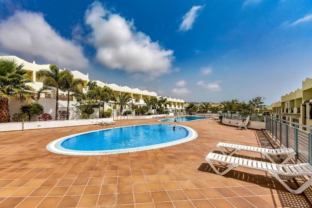 Вілла Oasis Fanabe Townhouse Адехе Екстер'єр фото