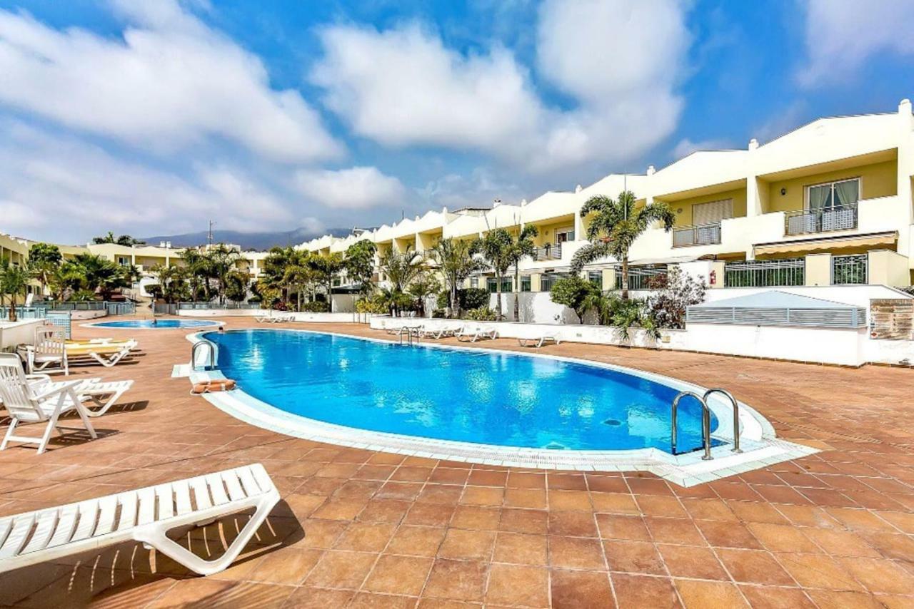 Вілла Oasis Fanabe Townhouse Адехе Екстер'єр фото